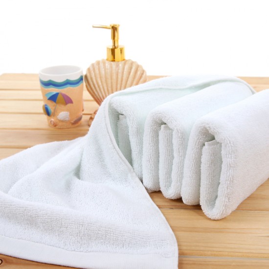 Five-star hotel bathroom floor towels, thickened, high-quality cotton, absorbent, and large bedroom entrance mats.