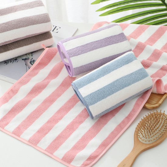 Cationic high-density coral fleece towels, embroidered logo gift boxes, supermarket labor protection wholesale, dropshipping available.