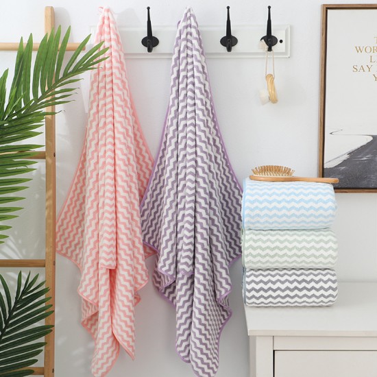 Cationic coral fleece bath towels, manufacturer gifts, supermarket labor protection wholesale, adult couples' Douyin (TikTok).