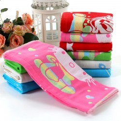 Towel manufacturer wholesale, pure cotton three-layer gauze for children, 25*50 absorbent three-layer gauze small towels.